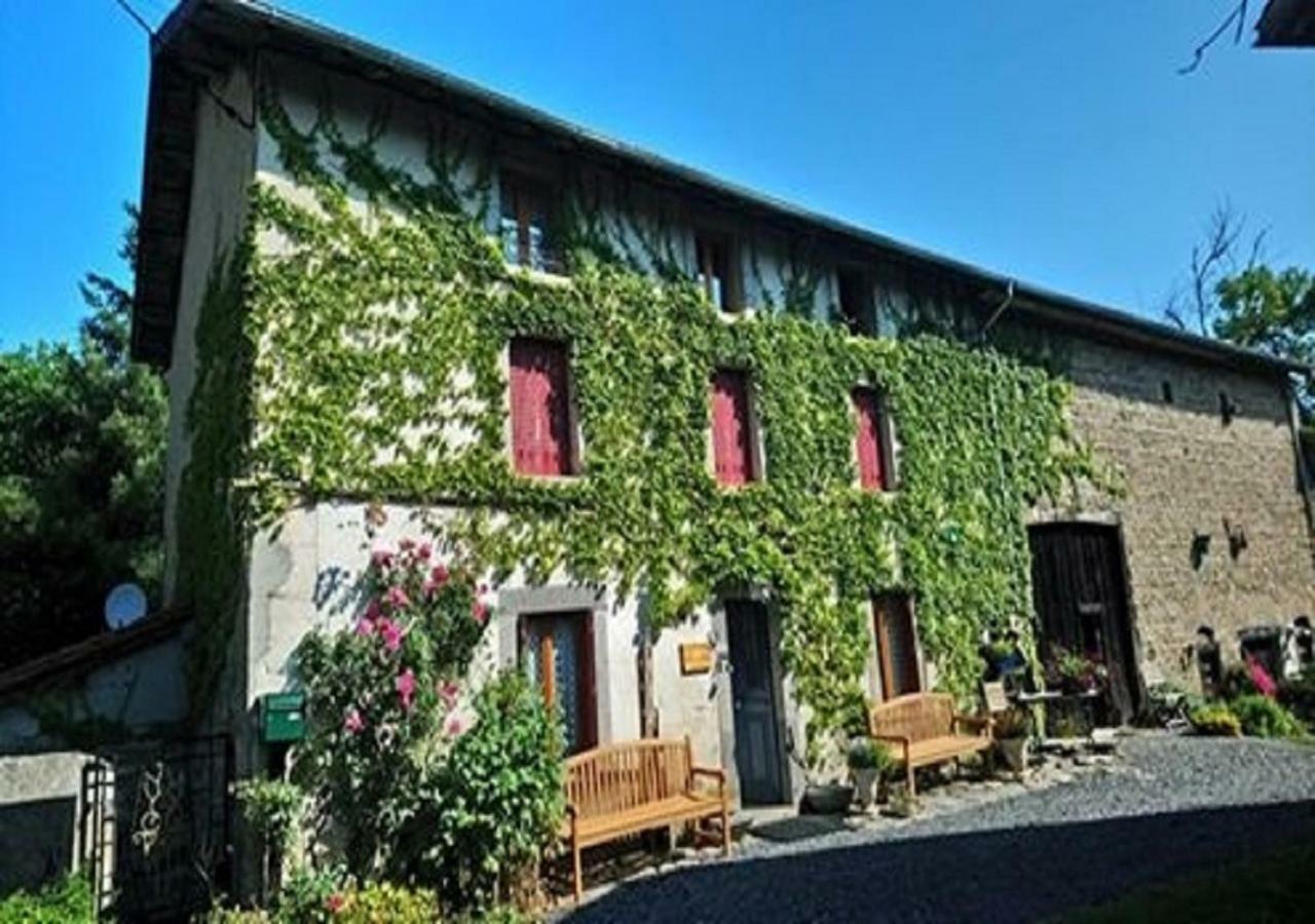 L'Embellie Bed & Breakfast Bertignat Exterior foto